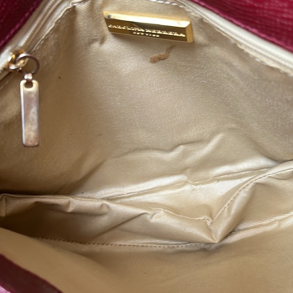 Authentic Vintage Carolina Herrera shoulder bag. - Picture 9 of 9